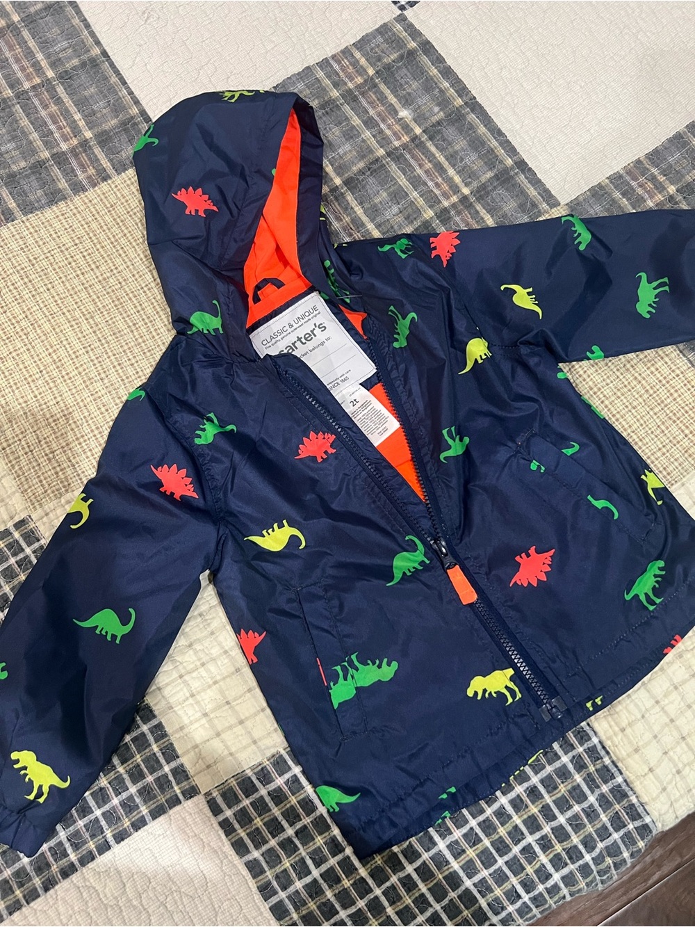 Bundle 2T Boys Jackets (rain jackets & puffer jacket) - Picture 4 of 5